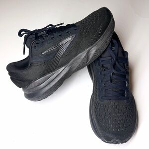 Brooks Women’s  Adrenaline GTS 24 Athletic Running Shoes Black Size- 7.5 Wide